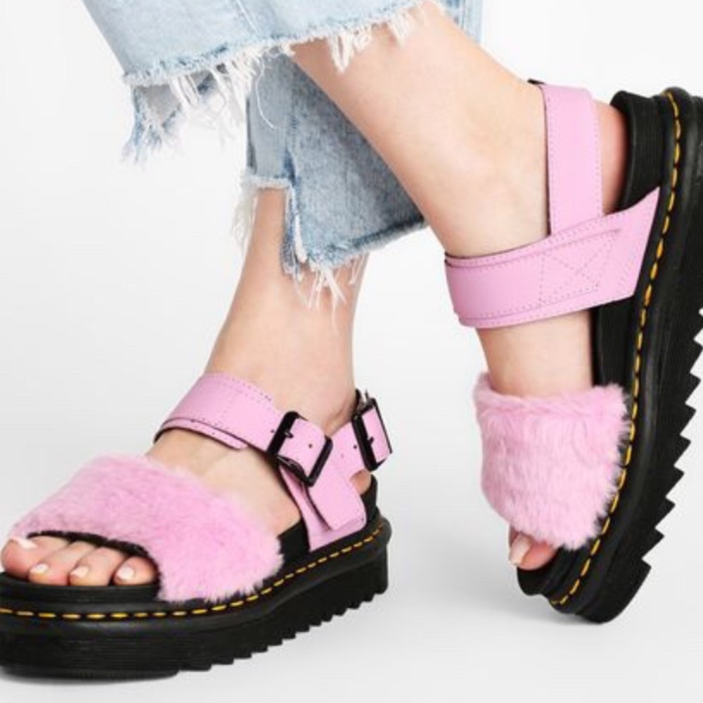 Dr. Martins Voss Fluffy Sandal, pink size 8